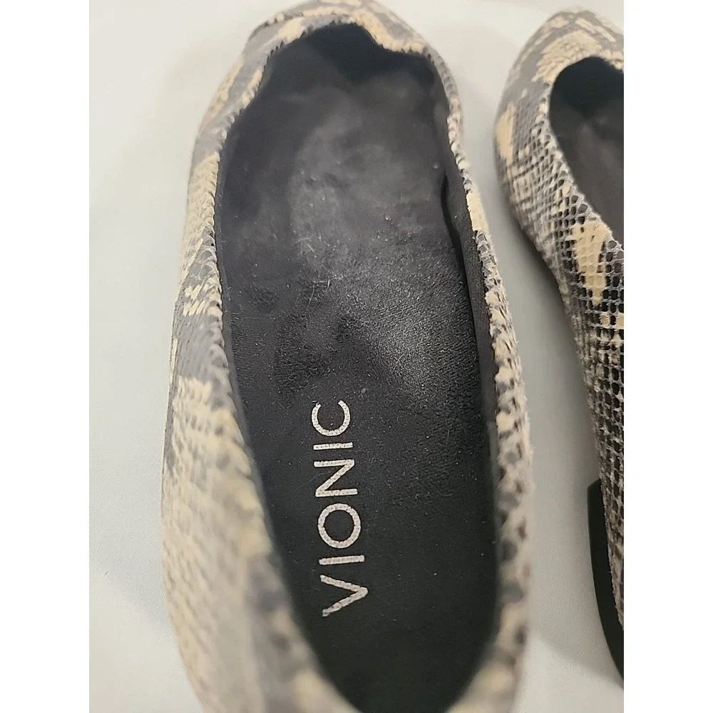 Vionic Caballo Snake Print Pointed Toe Ballet Flats Slip On Shoes Preppy Women 8